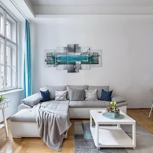 Prime Midtown Appartamento